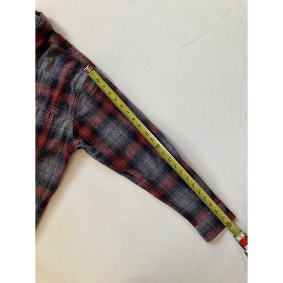 Work n’ Sport Men’s Flannel Shirt L Red Gray Black Plaid Button-Up 100% Cotton - Picture 8 of 9